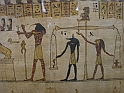 papiro del libro dei morti particolare che illustra la pesa del cuore